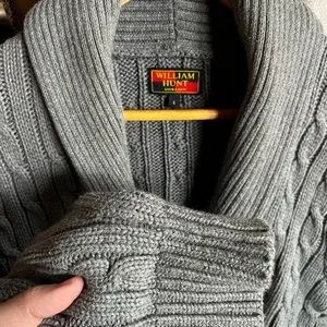 William top hunt cardigan